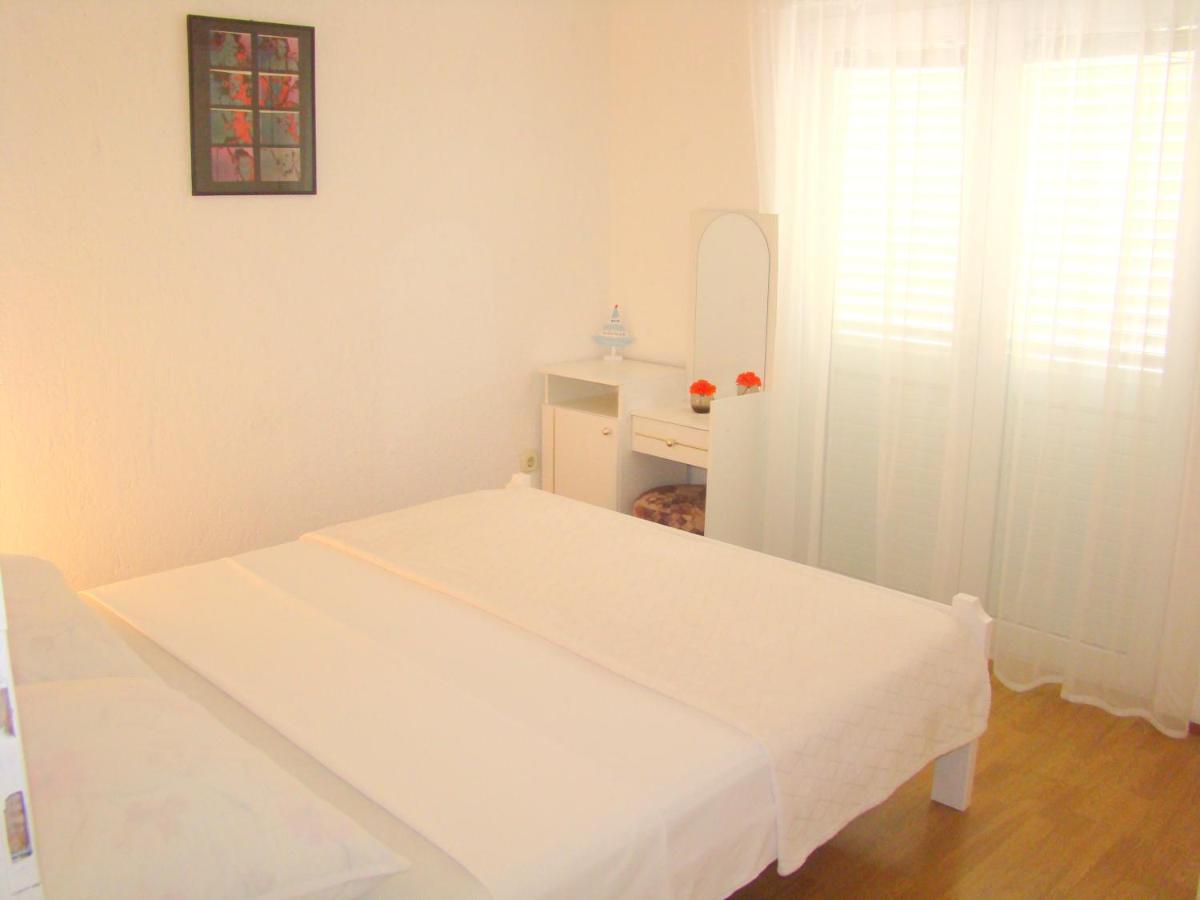 Apartments Ruza Vodice Luaran gambar