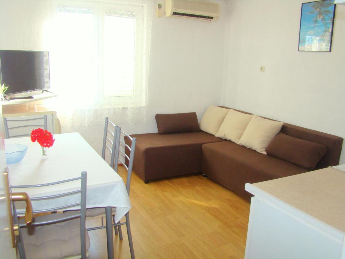 Apartments Ruza Vodice Luaran gambar