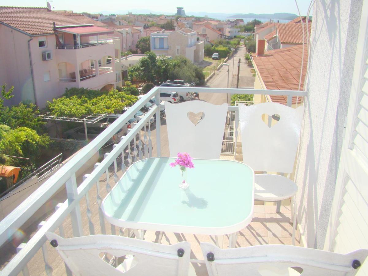 Apartments Ruza Vodice Luaran gambar